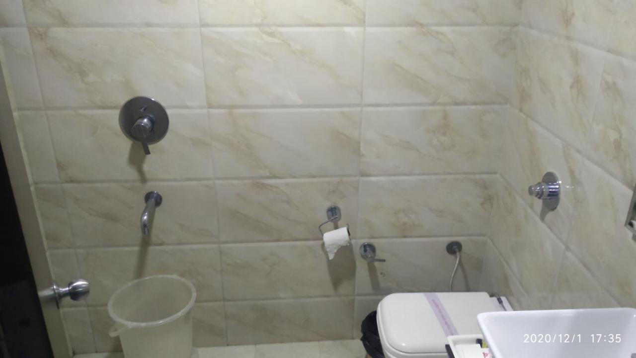 Hotel Popular Amritsar Ngoại thất bức ảnh